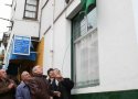 Descubriendo la placa (tn_125x90_cp-10-calle-lr.jpg)
